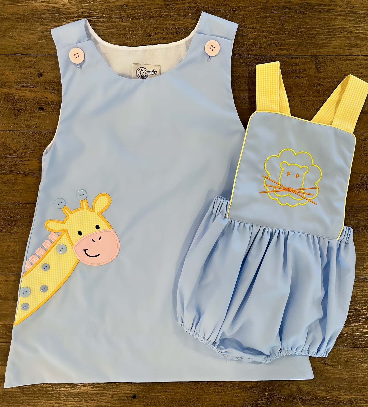 PRE-ORDER--Giraffe Jumper